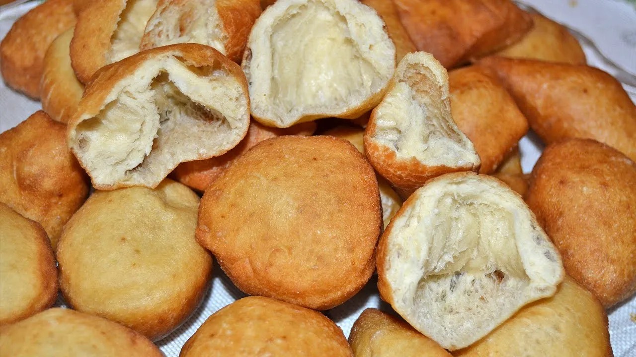 ДОМАШНИ БУХТИ - КЛАСИЧЕСКА РЕЦЕПТА! БЪРЗИ И ВКУСНИ, НЕ ПОЕМАТ МАЗНИНА!